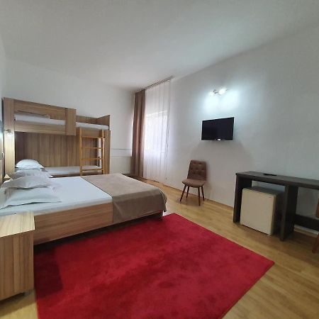 Hotel Mures Topliţa Zewnętrze zdjęcie