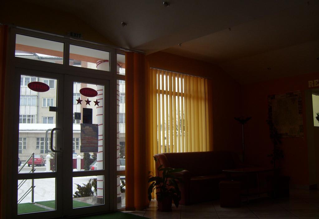 Hotel Mures Topliţa Zewnętrze zdjęcie