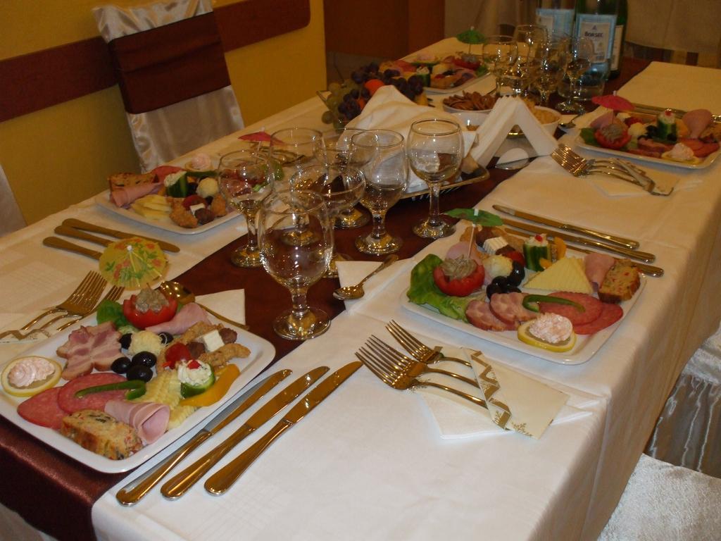 Hotel Mures Topliţa Zewnętrze zdjęcie