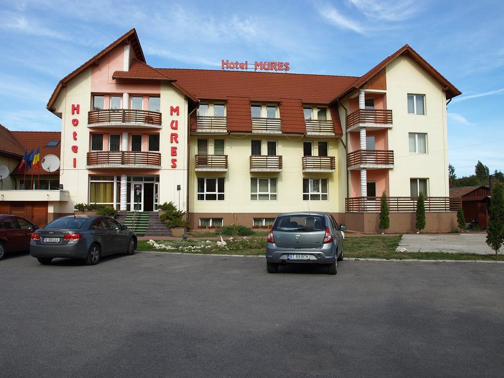 Hotel Mures Topliţa Zewnętrze zdjęcie