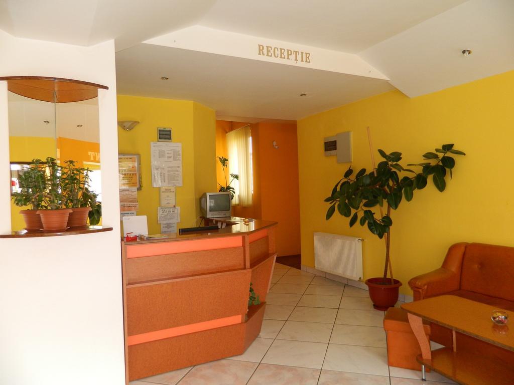 Hotel Mures Topliţa Zewnętrze zdjęcie