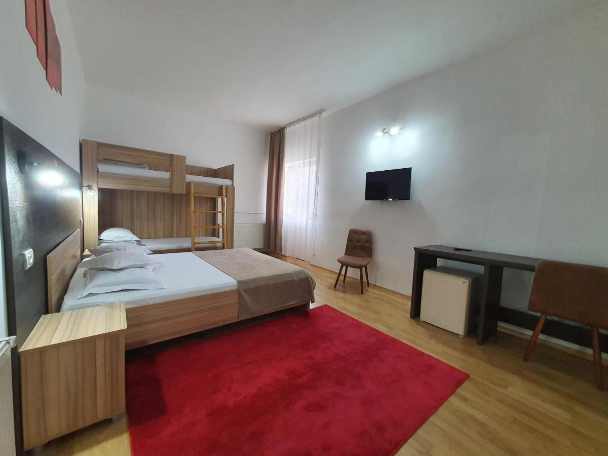 Hotel Mures Topliţa Zewnętrze zdjęcie